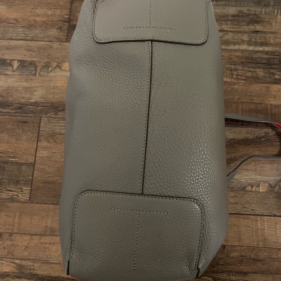 Tory Burch Perry Reversible Tote - Picture 6 of 16